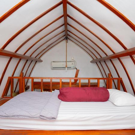Reddoorz Syariah Near Lombok Epicentrum Mall Mataram Kültér fotó