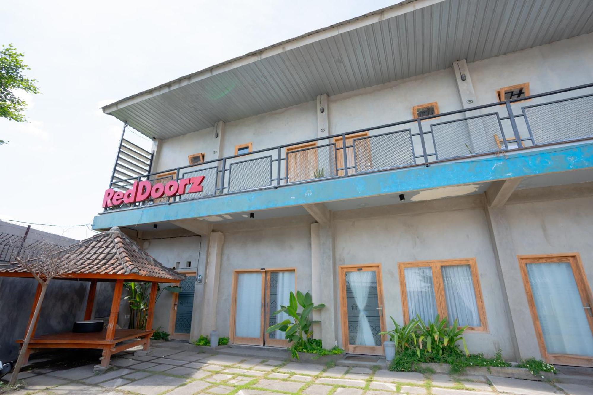 Reddoorz Syariah Near Lombok Epicentrum Mall Mataram Kültér fotó