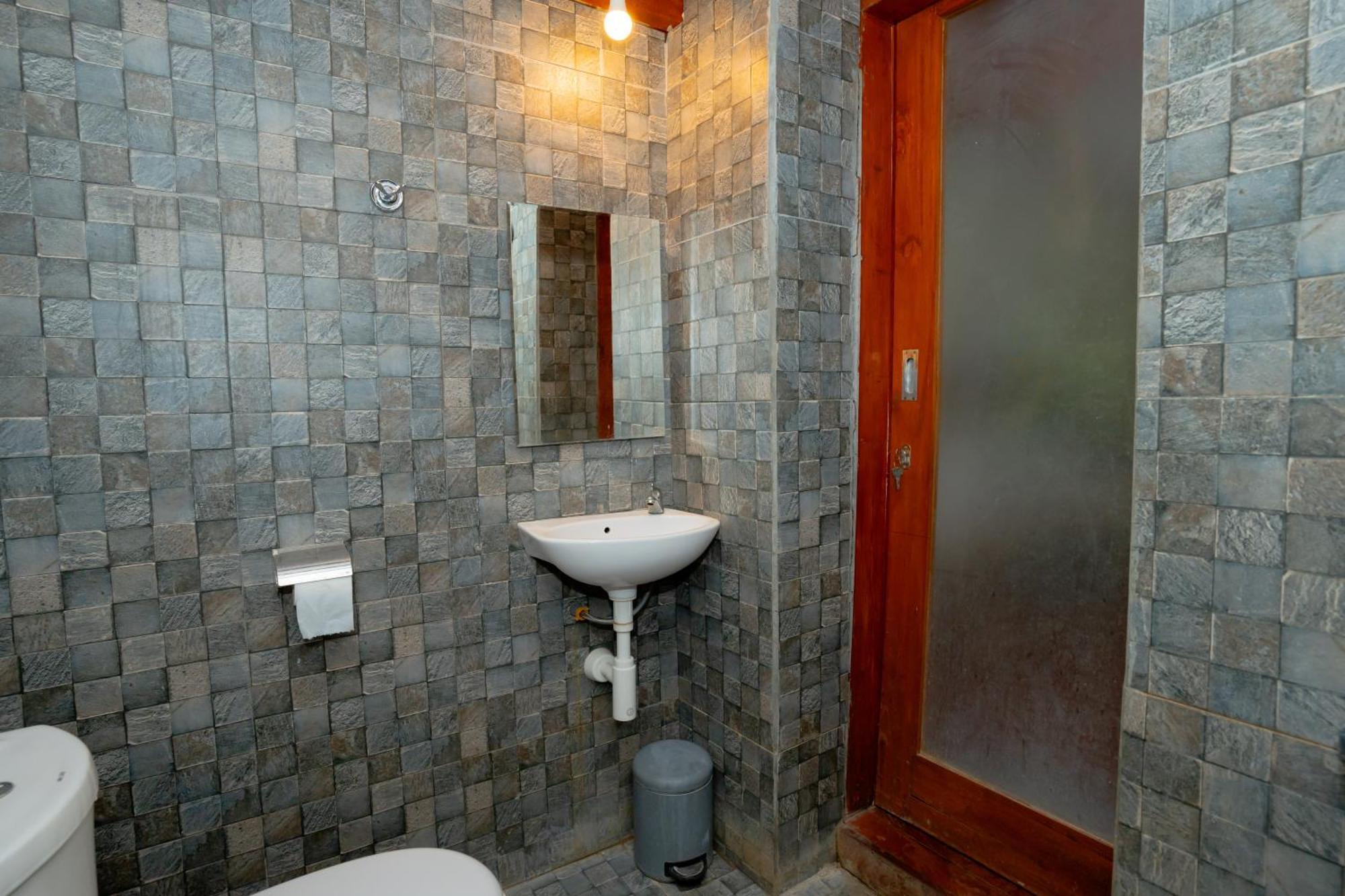 Reddoorz Syariah Near Lombok Epicentrum Mall Mataram Kültér fotó