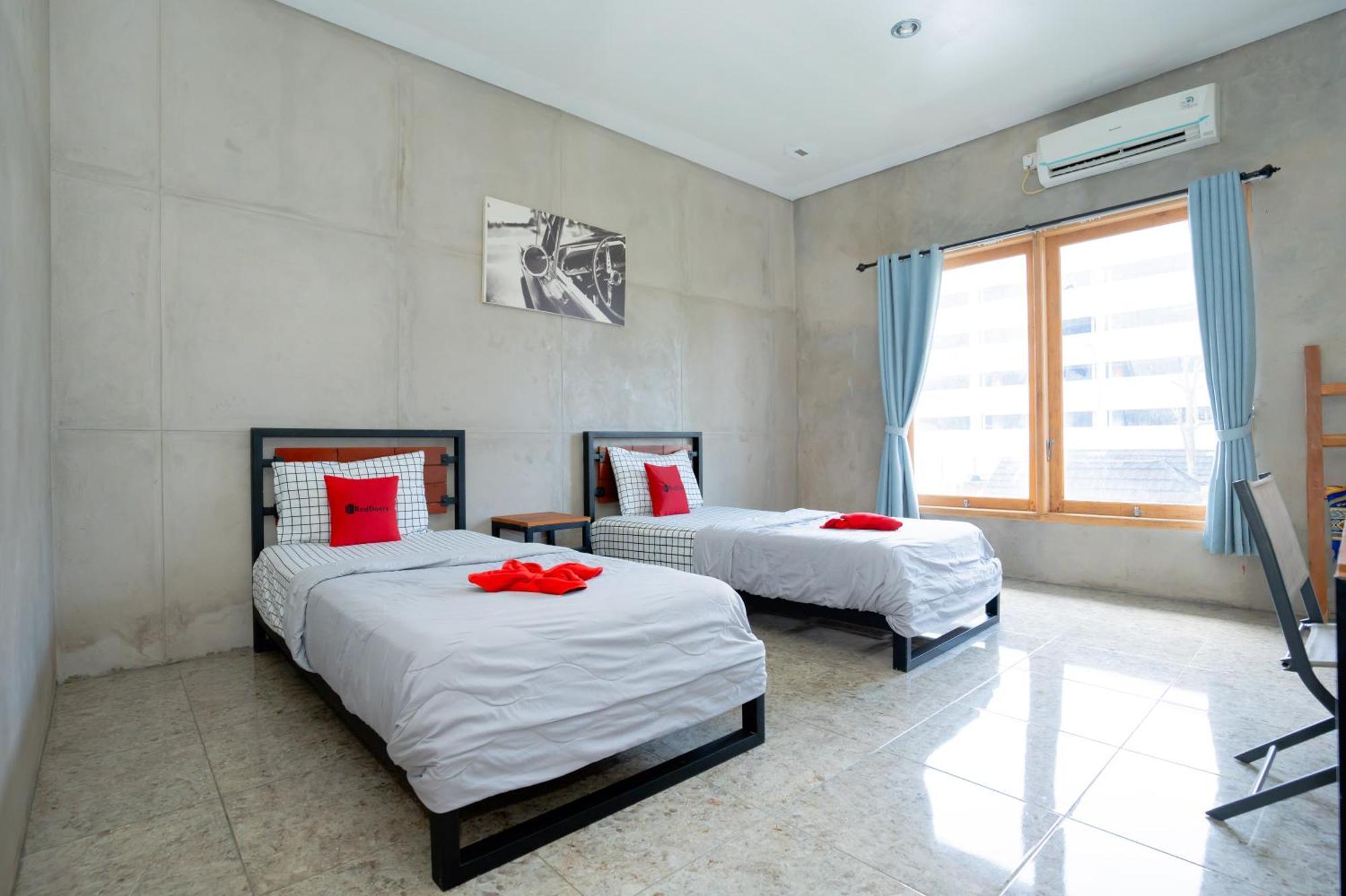Reddoorz Syariah Near Lombok Epicentrum Mall Mataram Kültér fotó